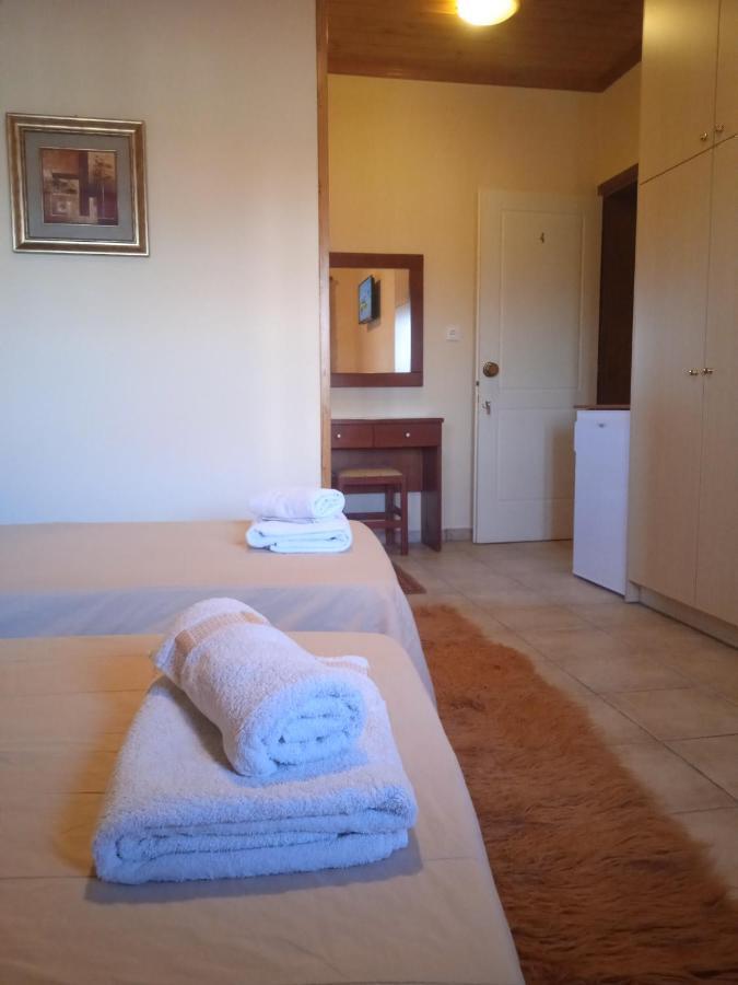 Thiamis Guesthouse Doliana Exterior photo